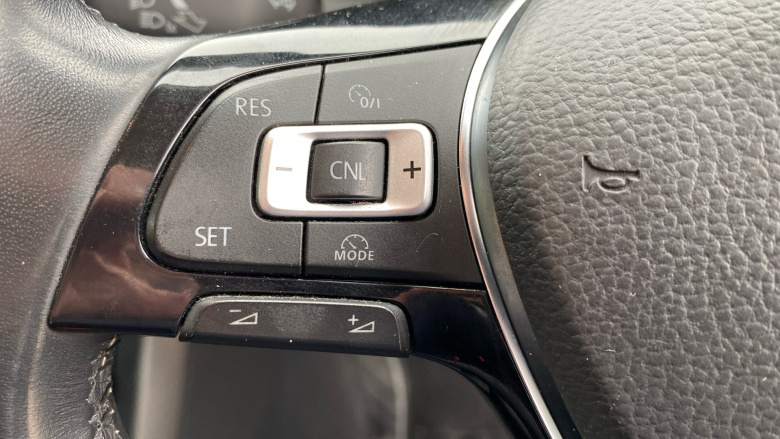 Volkswagen Polo 1.0 EVO SE Tech Edition 5dr Petrol Hatchback